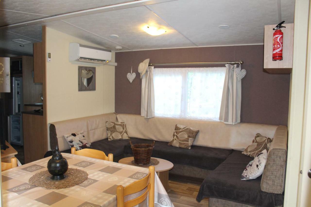 Les Mobiles Homes De La Palmyre Les Mathes Dış mekan fotoğraf