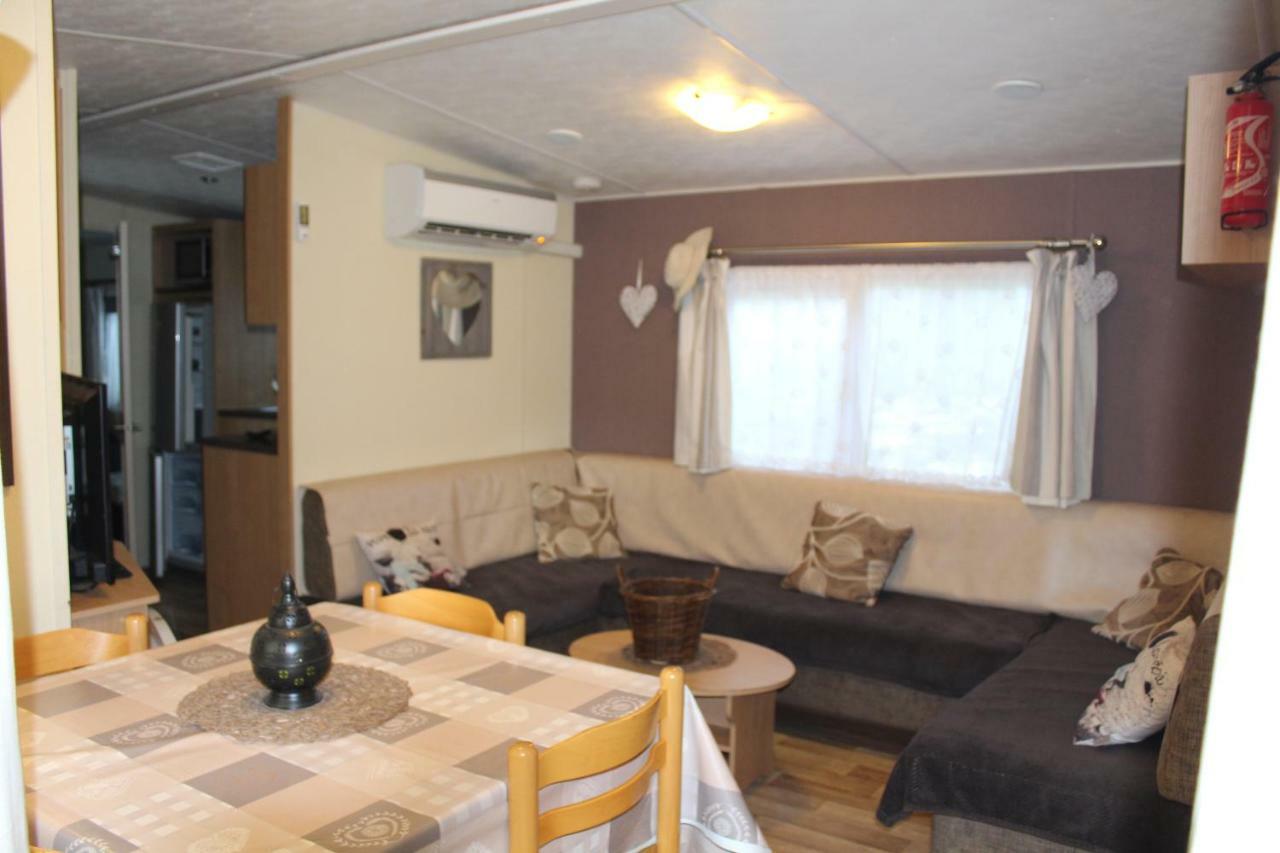 Les Mobiles Homes De La Palmyre Les Mathes Dış mekan fotoğraf